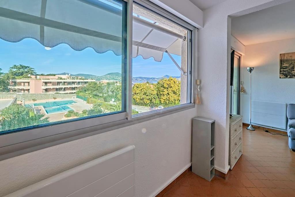L'amourette - 4 Personnes - Piscine Parking Apartamento