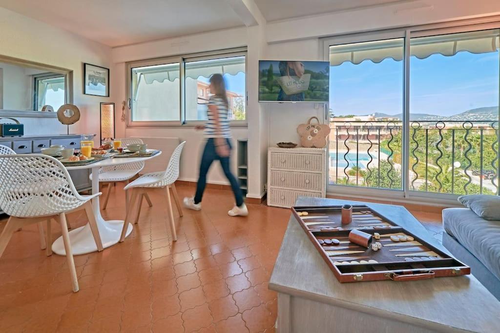 L'amourette - 4 Personnes - Piscine Parking Apartamento